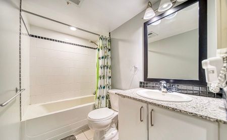 For Lease - 33 Sheppard Avenue Unit# 2112, Toronto, Ontario - Photo 3