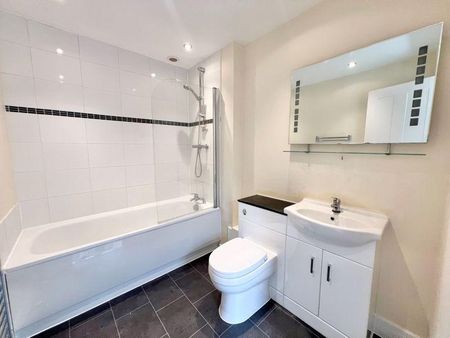 1 bedroom semi-detached house to rent - Photo 5