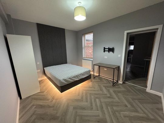 1 bedroom ground floor flat to rent - Photo 1