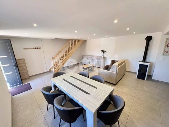 Rental House - Photo 1