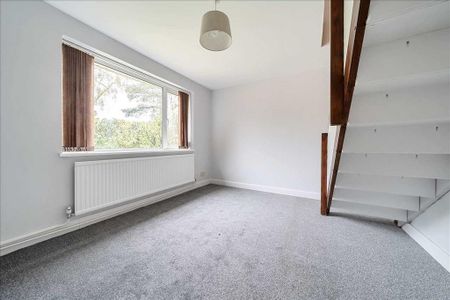 3 bedroom bungalow to rent - Photo 2
