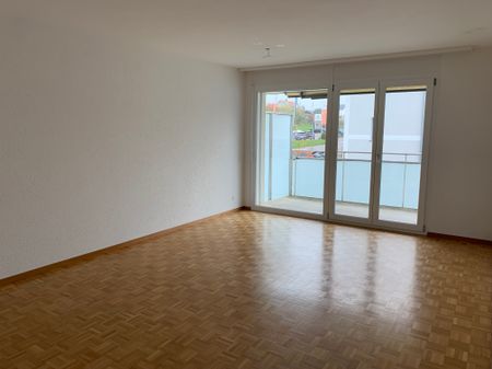 4.5 Zimmerwohnung im 2. Stock an ländlicher Lage - Photo 2