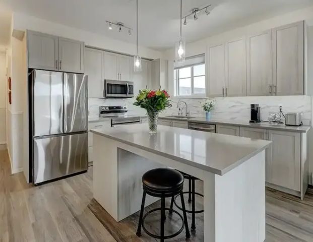 Beautiful Penthouse unit in Sage Hill | 6404 - 15 Sage Meadows Landing Northwest, Calgary - Photo 1