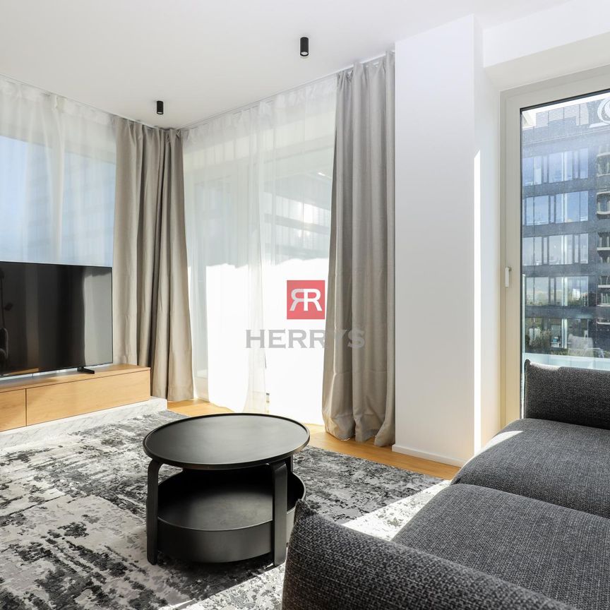 HERRYS - Na prenájom moderný 2 izbový byt s parkovaním v novostavbe LIGET - Photo 1