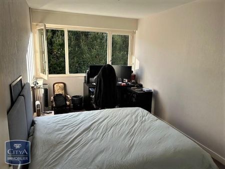 Location Appartement 3 pièces 60m² CHOLET 49300 - Photo 2