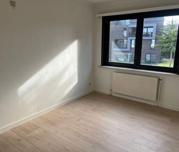 Appartement te huur - Foto 1