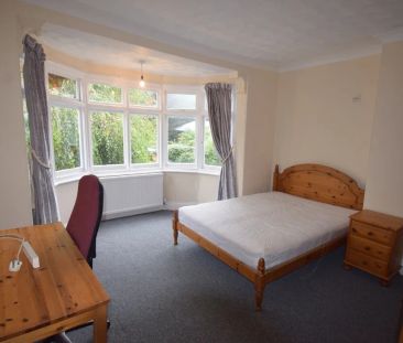 5 bed terraced house to rent in Earlham Road, Norwich, Norfolk - Photo 3