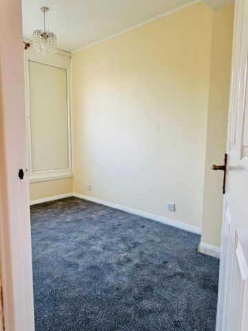 4 bedroom terraced house to rent - Photo 4