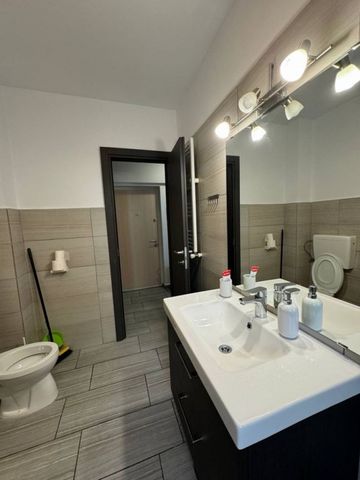 Piata sudului bloc nou etaj 4 - Fotografie 4