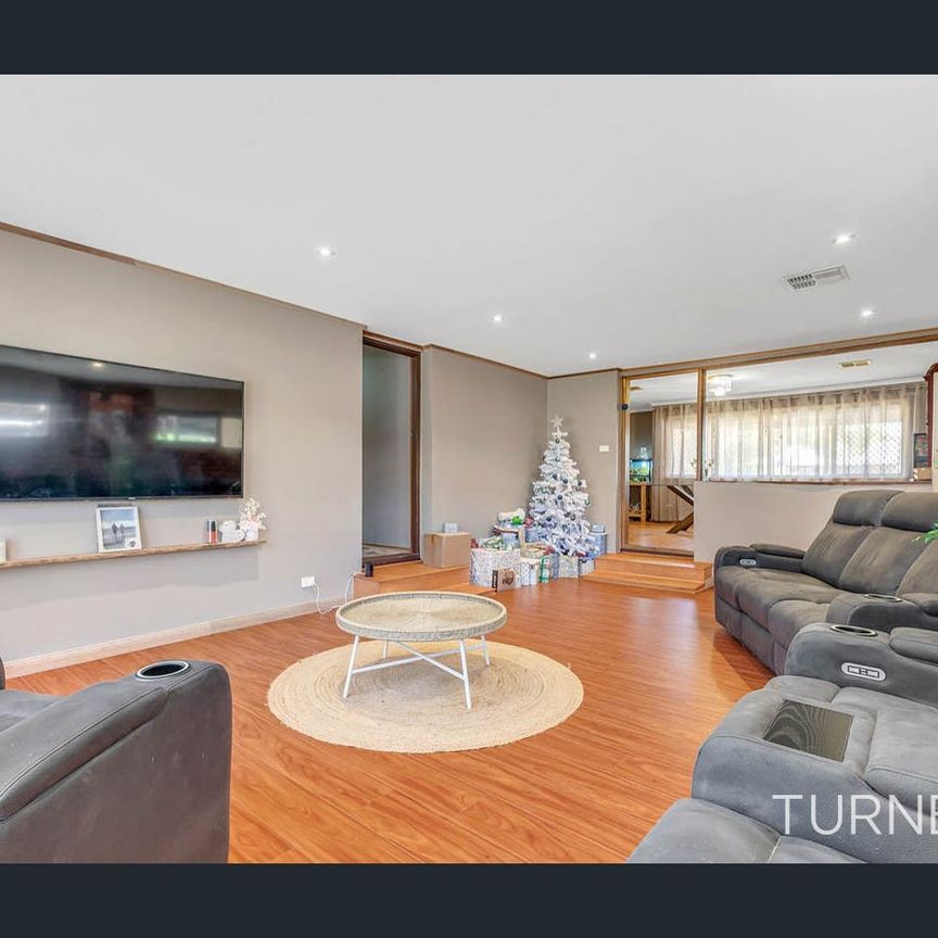 Delightful Four Bedroom Family Home - Photo 1