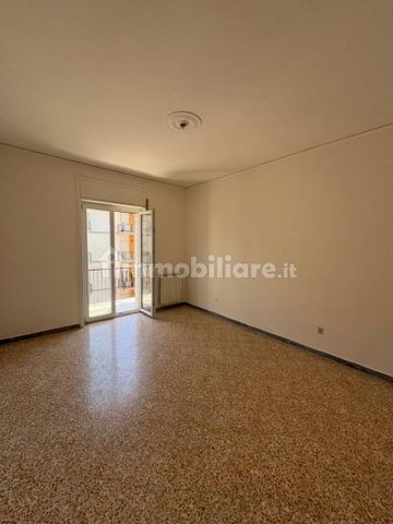 Trilocale via del Centenario, Centro, Battipaglia - Photo 4