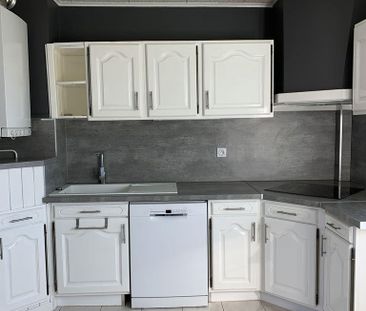 Location Appartement 4 pièces 67m² VALENCE 26000 - Photo 3