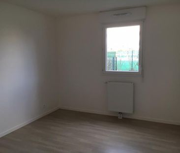 APPARTEMENT 3 PIECES - FLEURY SUR ORNE - 61 m² - Photo 4