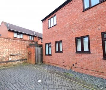 Crompton Street, Warwick, CV34 - Photo 4