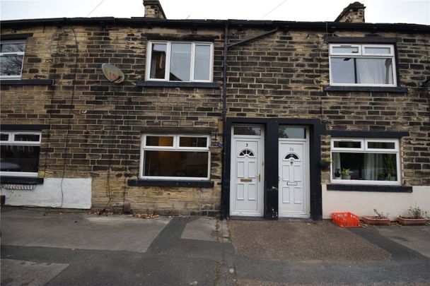 3, Andrew Street, Farsley, Pudsey, West Yorkshire, LS28 5DA - Photo 1