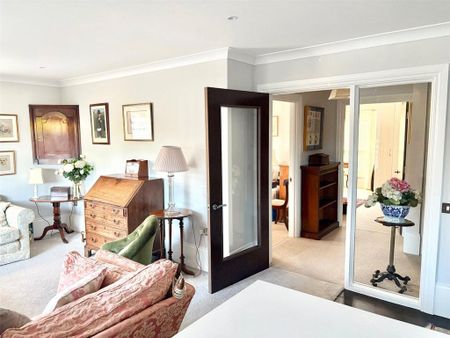 2 bedroom apartment to rent - Photo 3