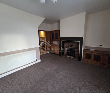 Carlinghow Hill, Batley - Photo 2