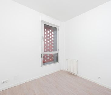 Piso de alquiler en La Rioja, 53, Villanueva de la Cañada ciudad - Photo 3