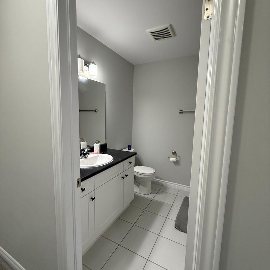 For Lease - 11 Gleason Crescent, Kitchener, Ontario - Photo 1