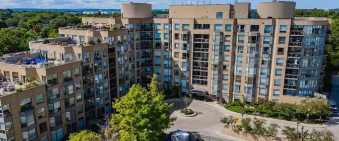 805 - 2511 LAKESHORE ROAD W | 805 - 2511 LAKESHORE ROAD W, Oakville - Photo 1