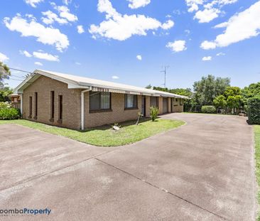 Refreshed Unit with Private Yard in Convenient Wilsonton Location - Photo 6