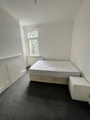 Room in a Shared House, Masons Avenue, HA3 - Photo 1