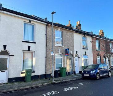 4 bedroom terraced house to rent - Photo 5