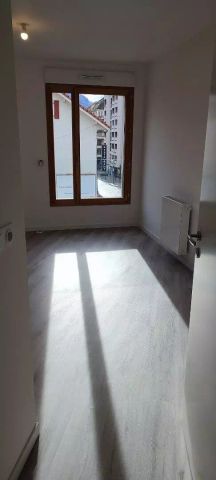 location Appartement T3 DE 63.9m² À ANNEMASSE - Photo 3