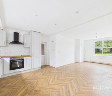 3 bedroom end of terrace house to rent - Photo 4