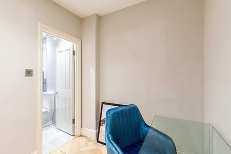 Flat E, 49 Clanricarde Gardens, London W2 4JN London, London - Photo 5