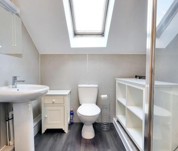 2 bedroom apartment to rent - Photo 6