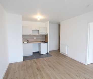 Location Appartement 2 pièces 42m² NANTES 44000 - Photo 4