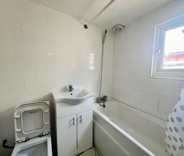 Newfield Street, Tunstall, ST6 - Photo 6