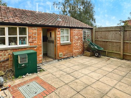 2 bedroom house to rent High Street, Fulbeck, Grantham, NG32 - Photo 5