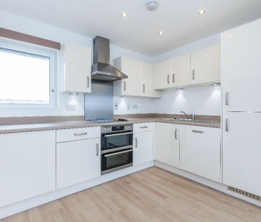 1 bedroom penthouse to rent - Photo 6