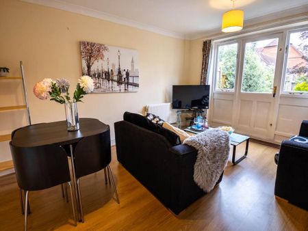 4 bedroom house to rent - Photo 2