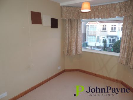 Purefoy Road, Cheylesmore, Coventry, CV3 5GL - Photo 3