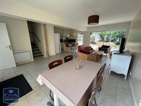 Location Appartement 1 pièce 10m² POITIERS 86000 - Photo 2