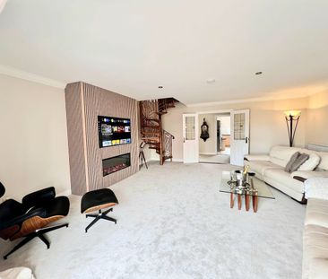 2 Bed Penthouse, Symphony Court, B16 - Photo 3