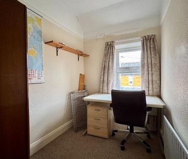 85 Sandhurst Drive, Belfast, BT9 5AZ - Photo 2