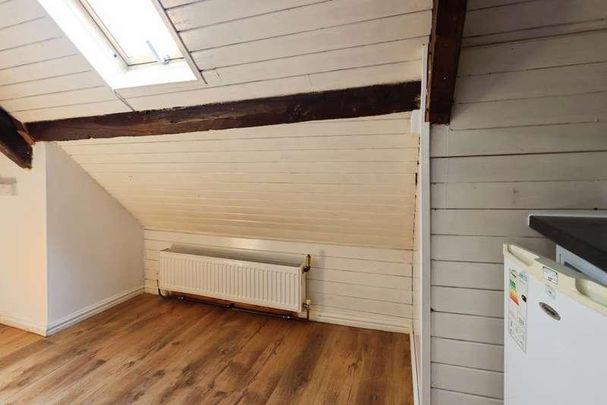 Room In Nelson House, Goat Street, Haverfordwest, SA61 - Photo 1