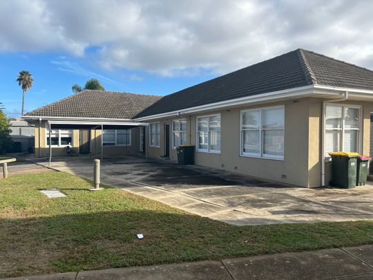 3/22 Airport Road, Brooklyn Park SA 5032 - Apartment For Rent - $495 | Domain - Photo 1