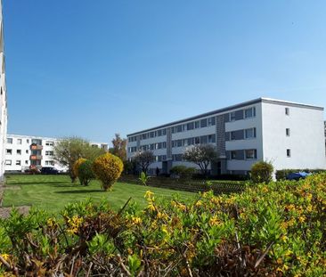 2 Zimmerwohnung im EG mit Balkon - Photo 1