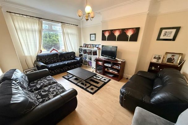 3 Bedroom Terraced To Let - Photo 1