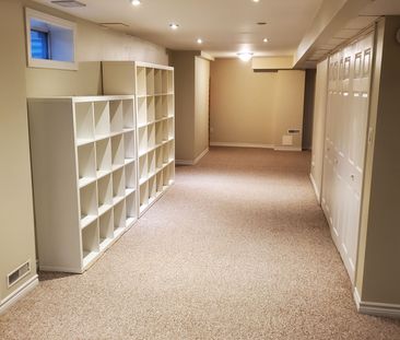 For Lease - 980 Sawgrass Crescent, Mississauga, Ontario - Photo 1