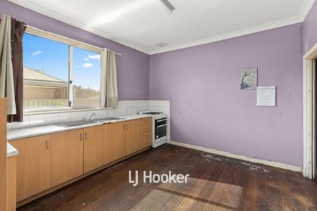 37 Prinsep Street South, Collie WA - Photo 2