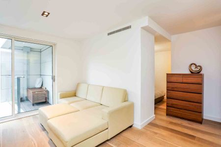 Price £2,300 pcm - Available 01/05/2026 - Furnished - Photo 2