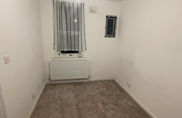 217A Streatham Road - Photo 1