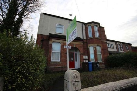 Wellington Road, Eccles, M30 - Photo 2