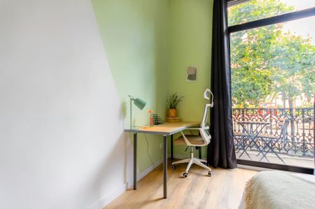 Carrer de la Mercè, Barcelona, Catalonia 08002 - Photo 4